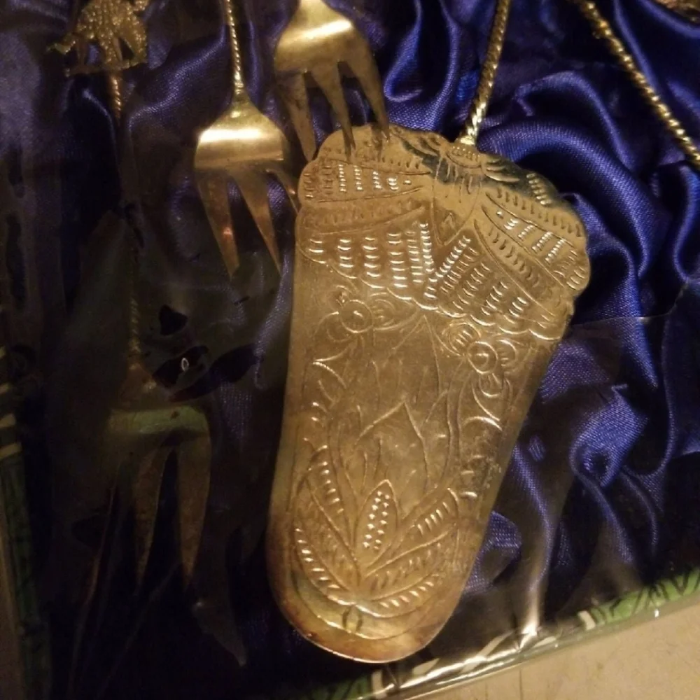 Sendok Silver Tart Serving Set